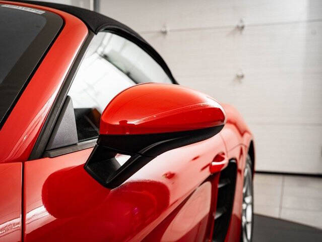 2021 Porsche 718 Boxster