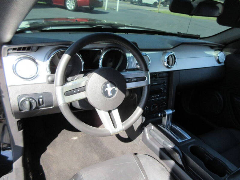 2005 Ford Mustang
