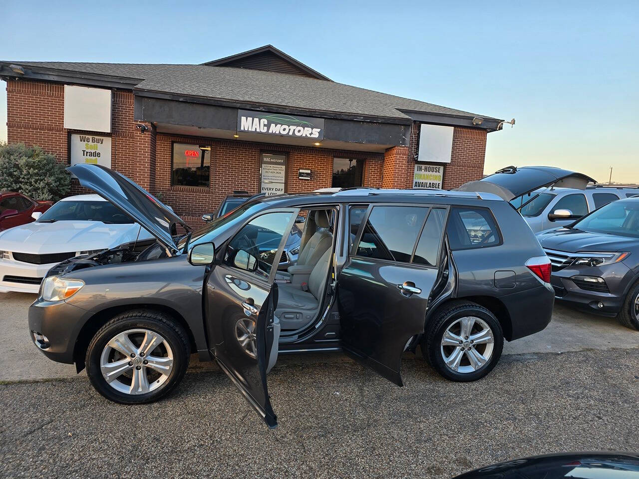 2010 Toyota Highlander for sale at Mac Motors in Arlington, TX