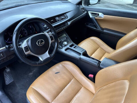 2013 Lexus CT 200h