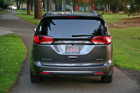 2020 Chrysler Pacifica Limited