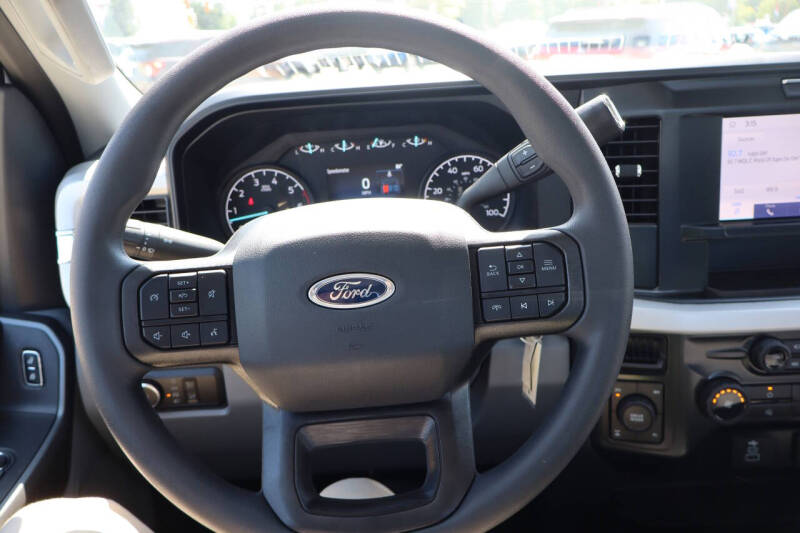 2025 Ford F-350 Super Duty XL