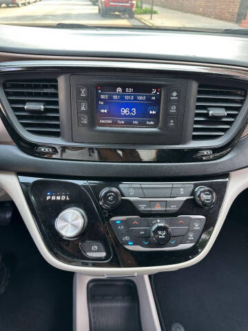 2017 Chrysler Pacifica