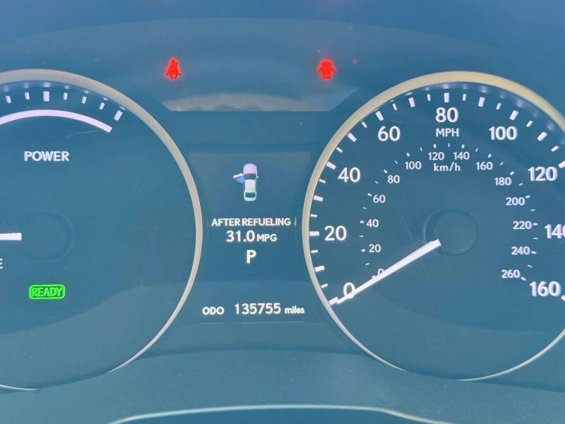 2013 Lexus ES 300h
