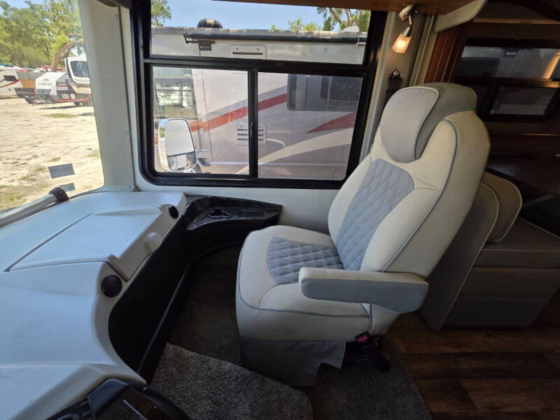 2017 Jayco Precept