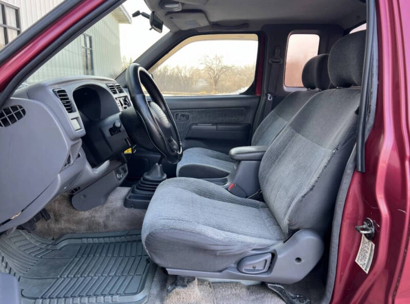 1998 Nissan Frontier XE