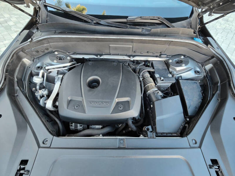 2017 Volvo XC90 T6 Inscription