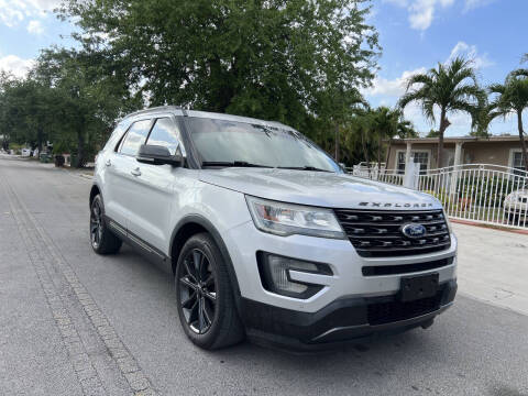 2017 Ford Explorer for sale at MIAMI FINE CARS & TRUCKS in Hialeah FL