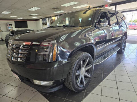 2011 Cadillac Escalade ESV Luxury