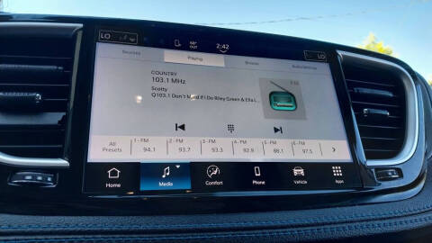 2021 Chrysler Pacifica Touring L