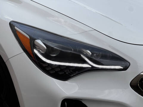 2020 Kia Stinger GT1
