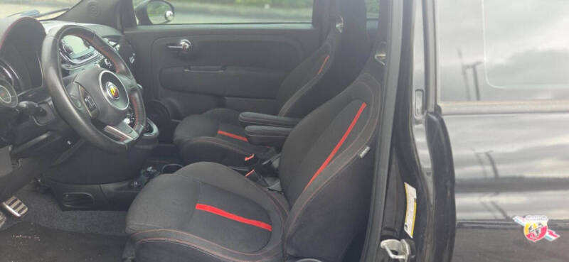 2016 FIAT 500 Abarth
