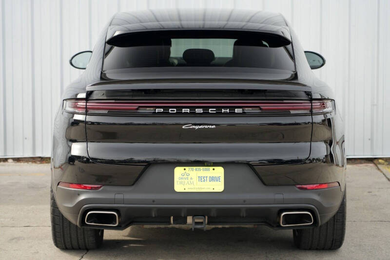 2024 Porsche Cayenne Coupe