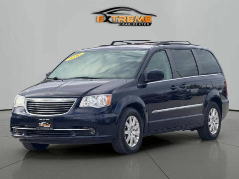2016 Chrysler Town and Country Touring