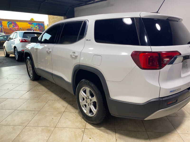 2018 GMC Acadia SLE-1