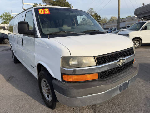 2003 Chevrolet Express 3500 LS