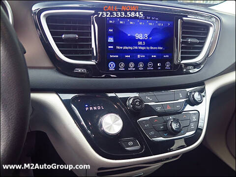 2017 Chrysler Pacifica Touring