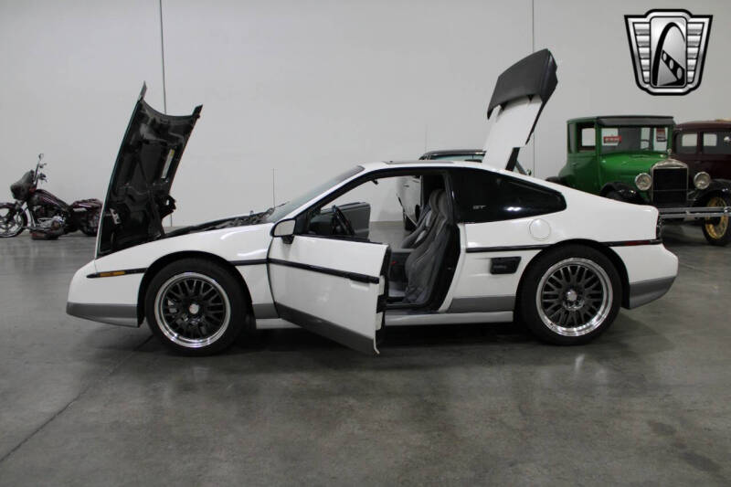 1987 Pontiac Fiero GT
