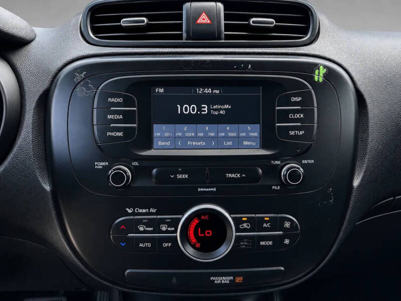 2017 Kia Soul +