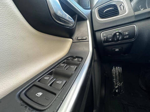 2017 Volvo S60 T5 Dynamic