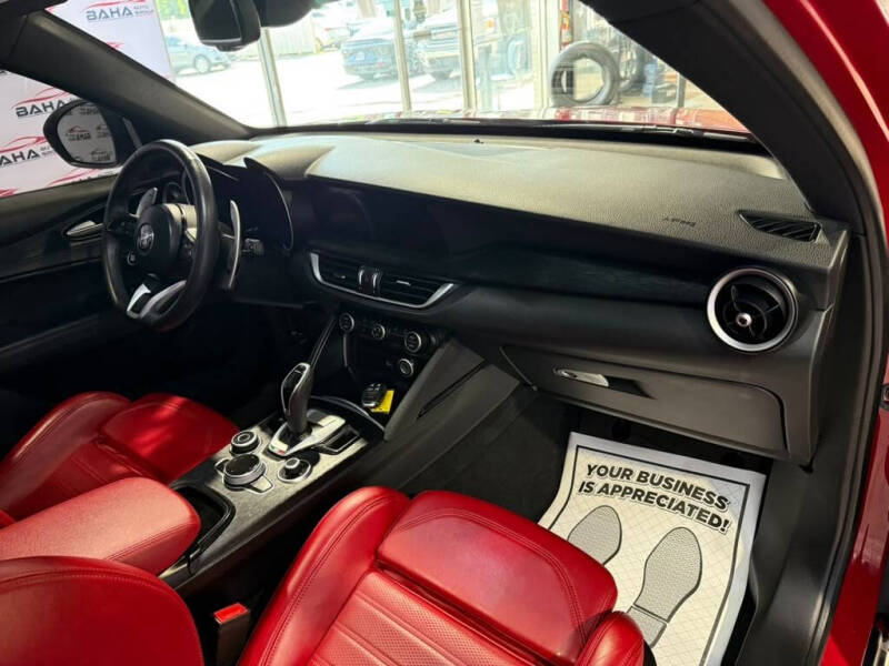 2024 Alfa Romeo Stelvio Sprint