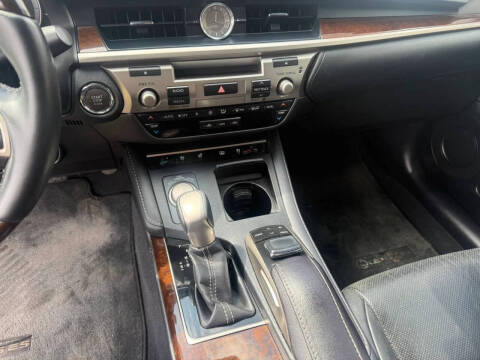 2017 Lexus ES 350