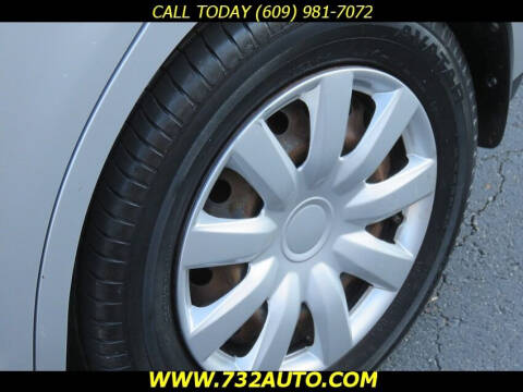 2011 Nissan Versa 1.8 S