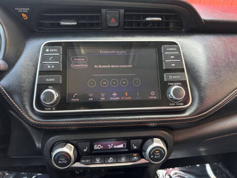 2019 Nissan Kicks SR