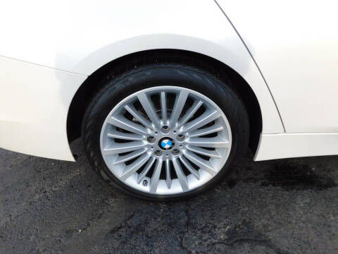 2015 BMW 3 Series 328i xDrive