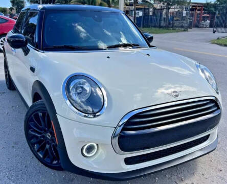 2021 MINI Hardtop 4 Door for sale at Vice City Deals in North Miami Beach FL