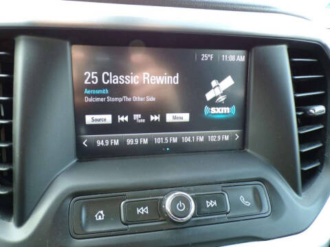 2017 GMC Acadia SLE-2