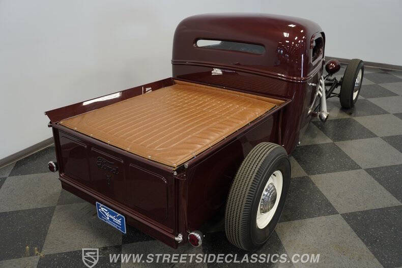1939 Ford F-100