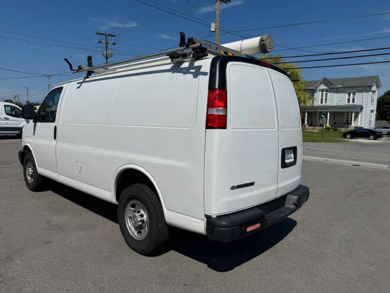 2020 Chevrolet Express 2500