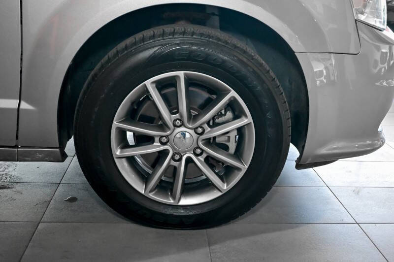 2017 Dodge Grand Caravan SE Plus