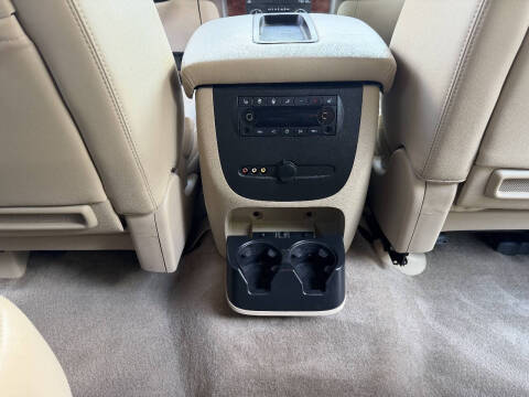 2013 Chevrolet Suburban LTZ