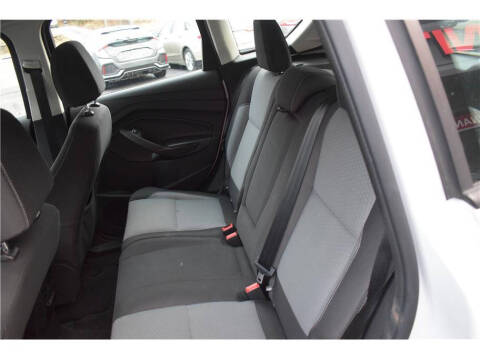 2017 Ford C-MAX Hybrid SE