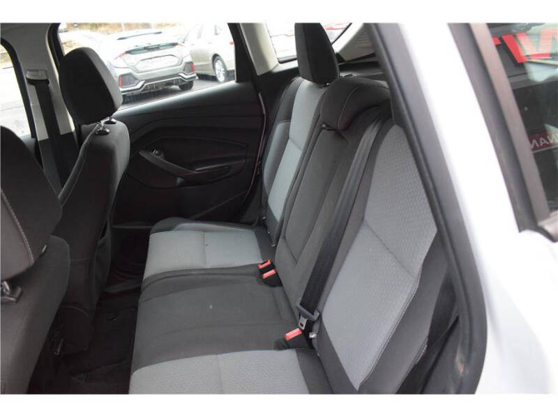 2017 Ford C-MAX Hybrid SE