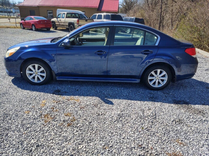 2010 Subaru Legacy 2.5i Premium