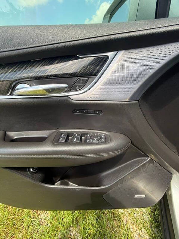 2020 Cadillac XT6 Premium Luxury