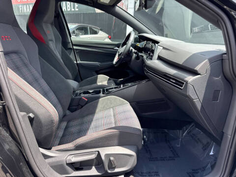 2024 Volkswagen Golf GTI S