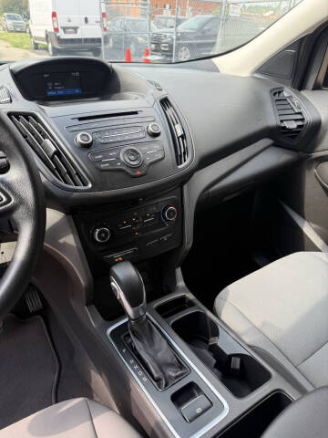 2018 Ford Escape S