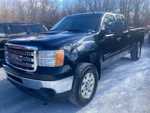 2013 GMC Sierra 2500HD for sale at LITITZ MOTORCAR INC. in Lititz PA