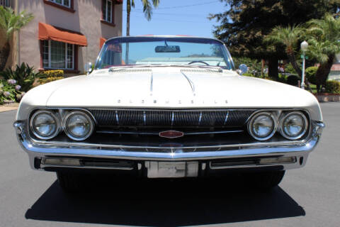 1961 Oldsmobile Starfire