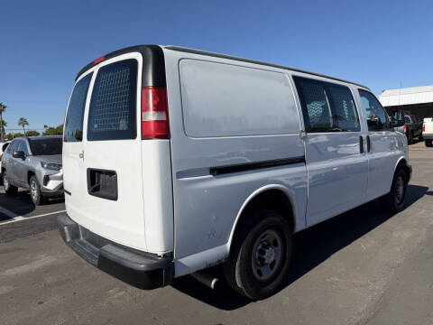 2017 Chevrolet Express 2500