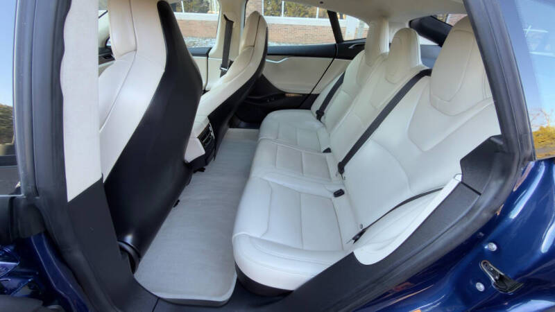 2017 Tesla Model S 75D