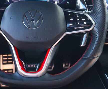 2023 Volkswagen Golf GTI S