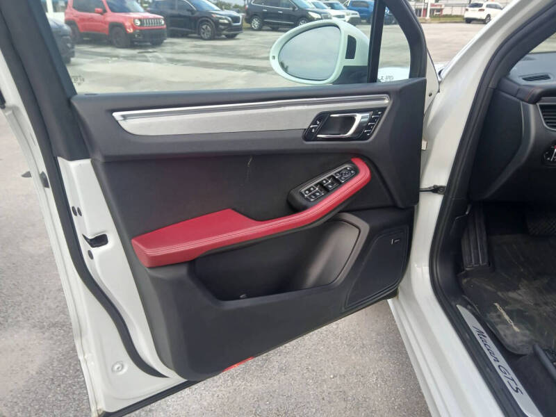 2018 Porsche Macan GTS