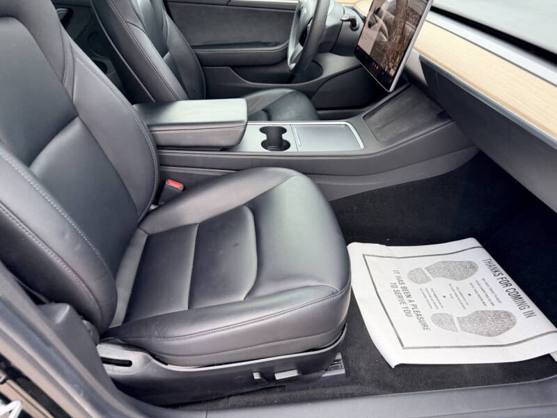 2021 Tesla Model 3 Standard Range Plus