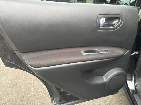 2012 Nissan Rogue SV w/SL Package