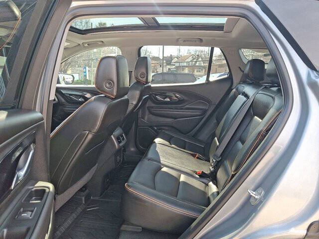 2023 GMC Terrain AT4